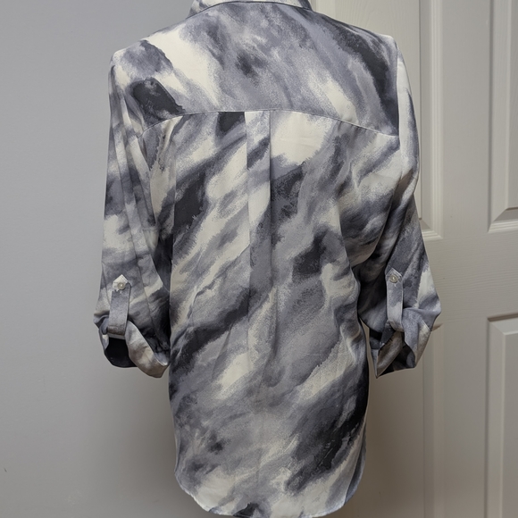 A. Byer Bluish Gray and White Blouse Size L - Picture 2 of 7